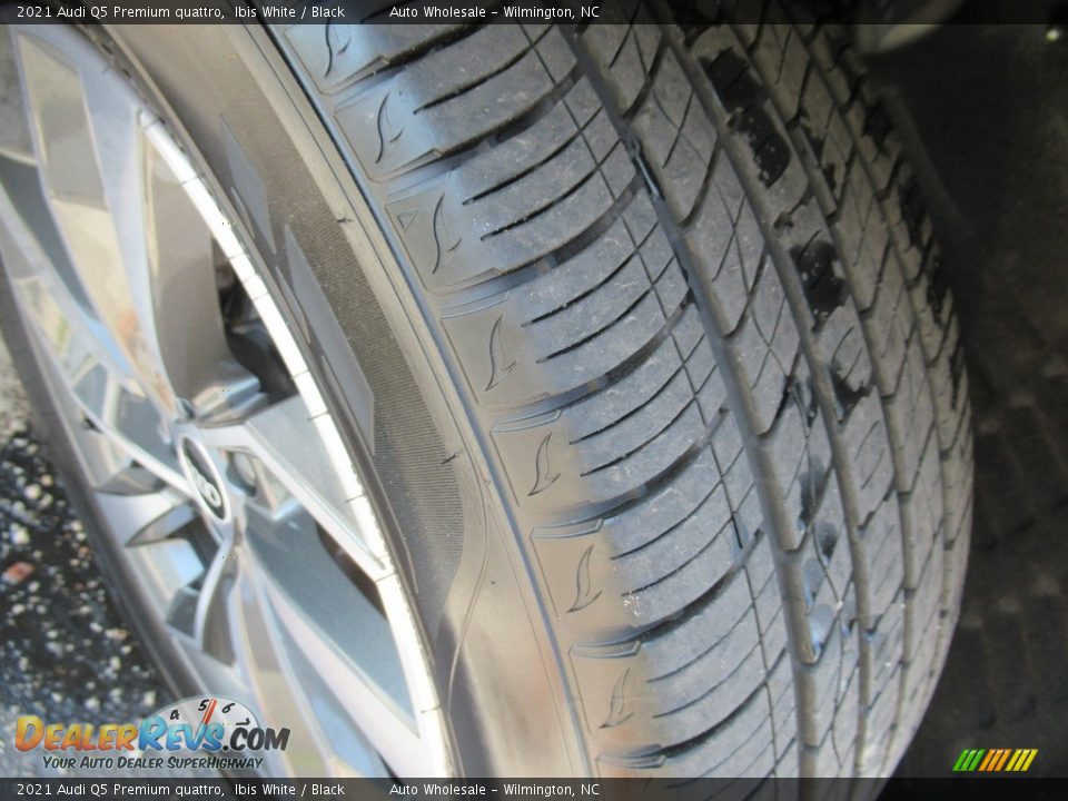2021 Audi Q5 Premium quattro Ibis White / Black Photo #8