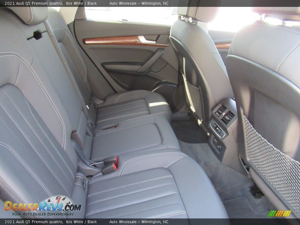 Rear Seat of 2021 Audi Q5 Premium quattro Photo #14