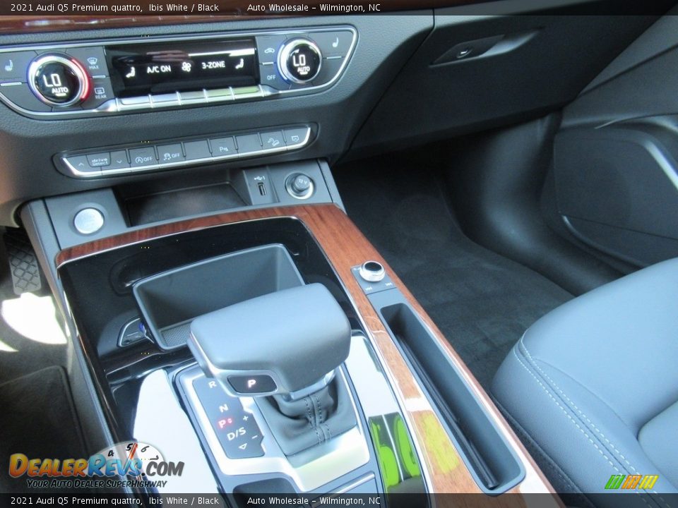 2021 Audi Q5 Premium quattro Shifter Photo #19