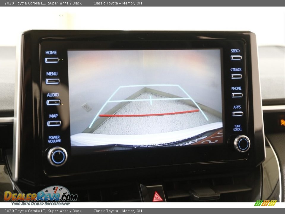 2020 Toyota Corolla LE Super White / Black Photo #11