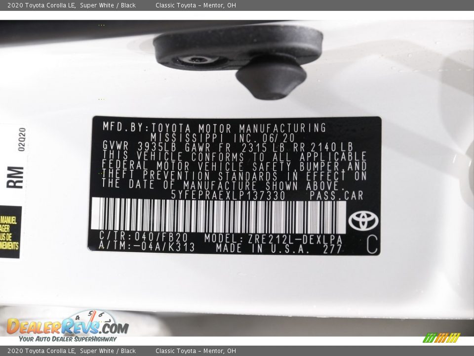 2020 Toyota Corolla LE Super White / Black Photo #18