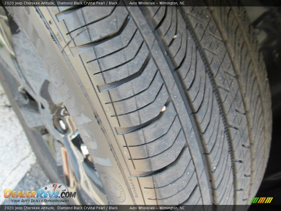 2020 Jeep Cherokee Altitude Diamond Black Crystal Pearl / Black Photo #9