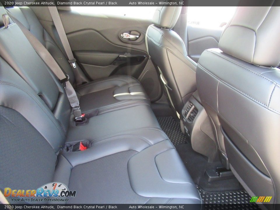 2020 Jeep Cherokee Altitude Diamond Black Crystal Pearl / Black Photo #14