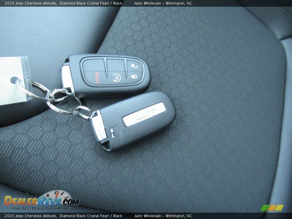 2020 Jeep Cherokee Altitude Diamond Black Crystal Pearl / Black Photo #20