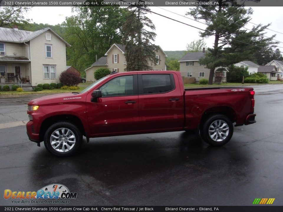 2021 Chevrolet Silverado 1500 Custom Crew Cab 4x4 Cherry Red Tintcoat / Jet Black Photo #6