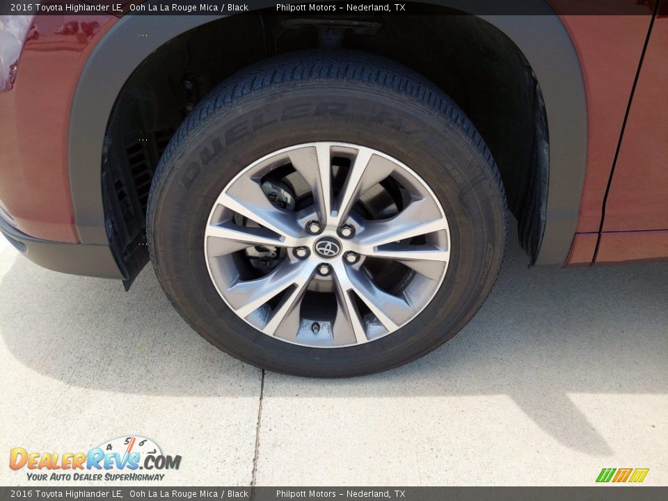 2016 Toyota Highlander LE Wheel Photo #7