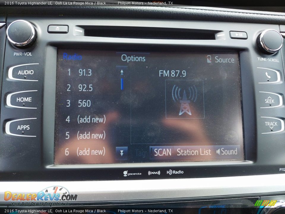Audio System of 2016 Toyota Highlander LE Photo #17