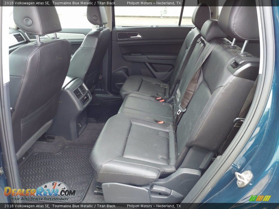 Rear Seat of 2018 Volkswagen Atlas SE Photo #6