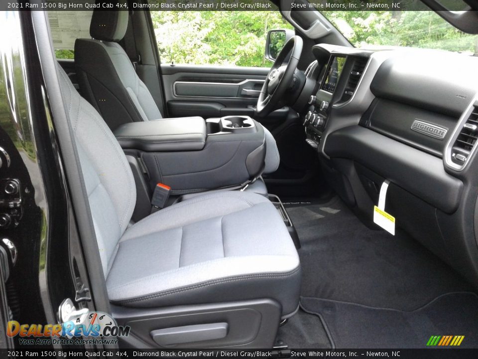 2021 Ram 1500 Big Horn Quad Cab 4x4 Diamond Black Crystal Pearl / Diesel Gray/Black Photo #17