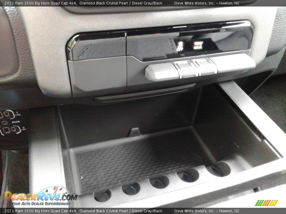 2021 Ram 1500 Big Horn Quad Cab 4x4 Diamond Black Crystal Pearl / Diesel Gray/Black Photo #27