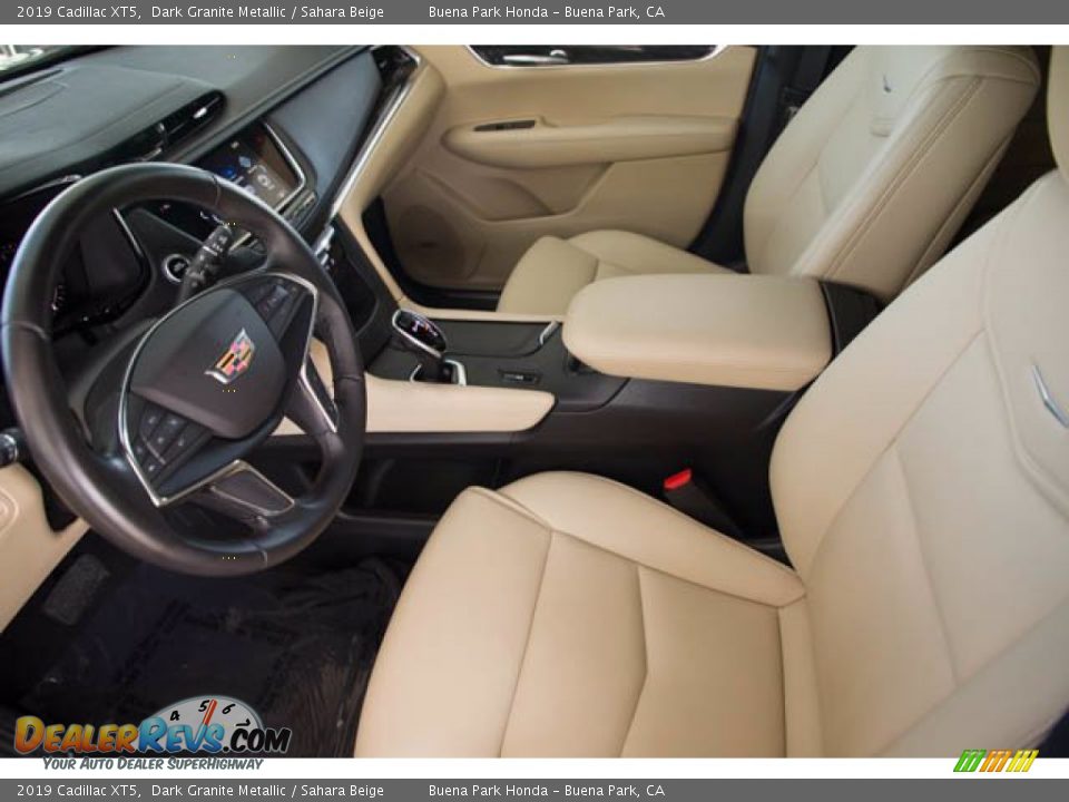 2019 Cadillac XT5 Dark Granite Metallic / Sahara Beige Photo #3