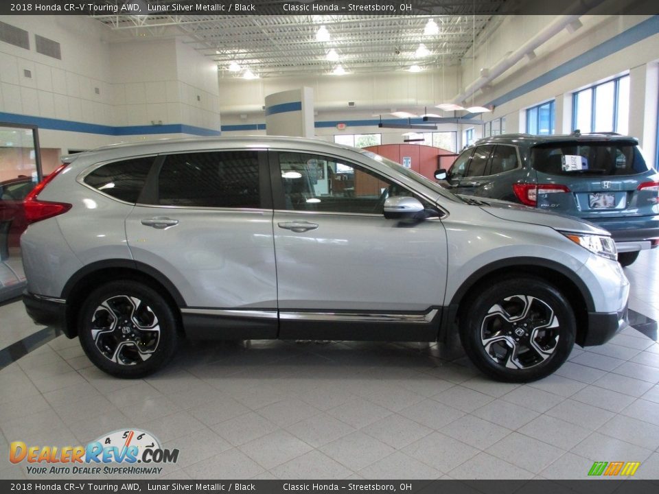 2018 Honda CR-V Touring AWD Lunar Silver Metallic / Black Photo #4