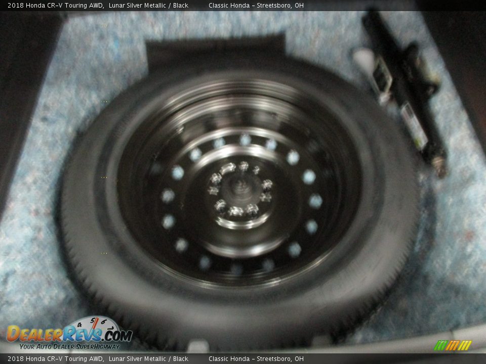 2018 Honda CR-V Touring AWD Lunar Silver Metallic / Black Photo #22