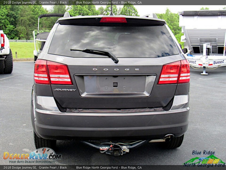 2018 Dodge Journey SE Granite Pearl / Black Photo #4