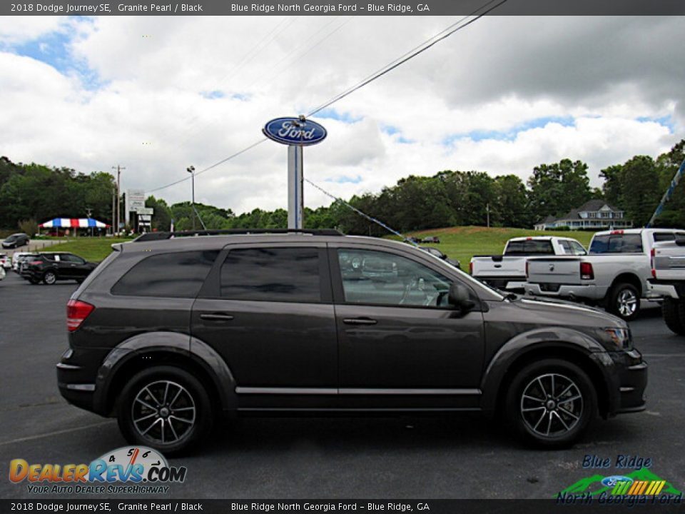 2018 Dodge Journey SE Granite Pearl / Black Photo #6