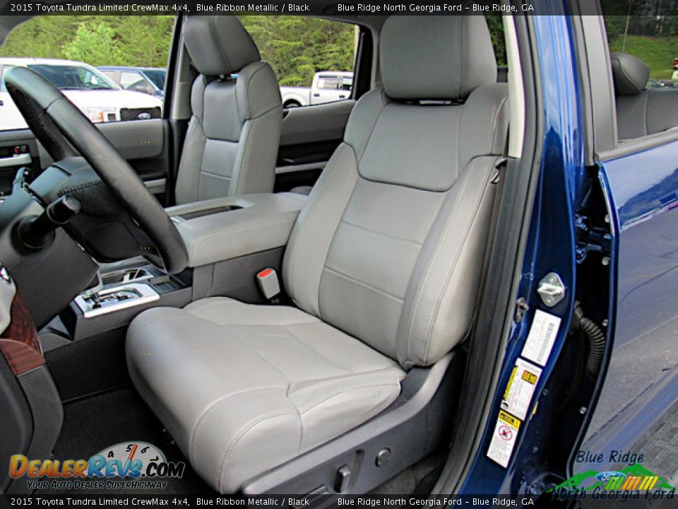 2015 Toyota Tundra Limited CrewMax 4x4 Blue Ribbon Metallic / Black Photo #10