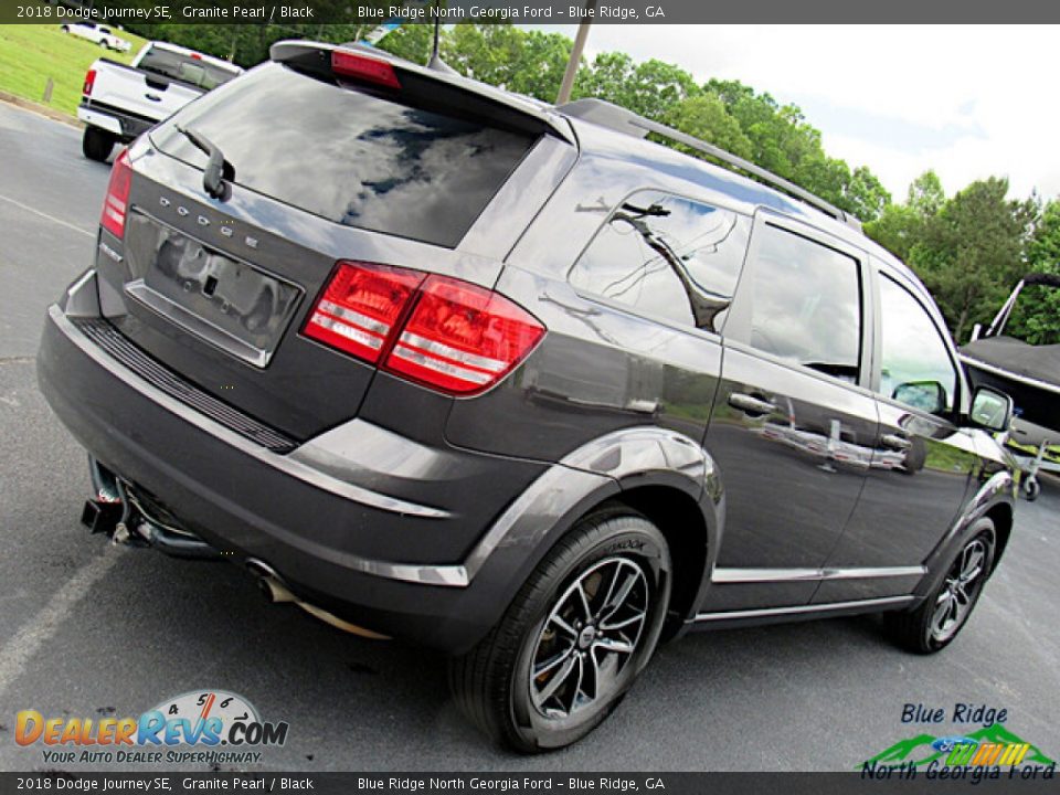 2018 Dodge Journey SE Granite Pearl / Black Photo #28