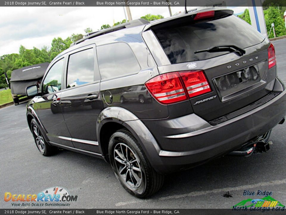 2018 Dodge Journey SE Granite Pearl / Black Photo #29