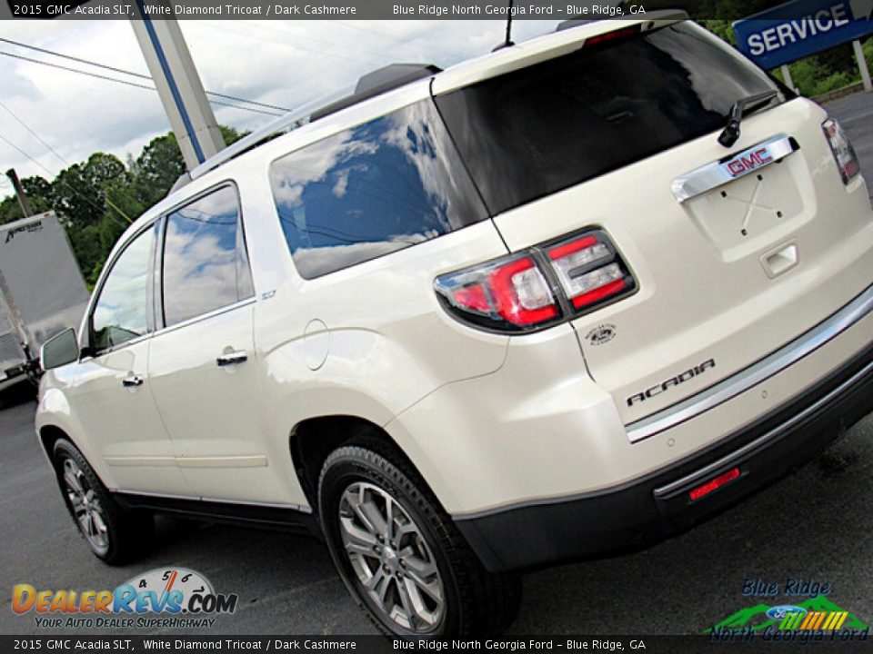 2015 GMC Acadia SLT White Diamond Tricoat / Dark Cashmere Photo #31