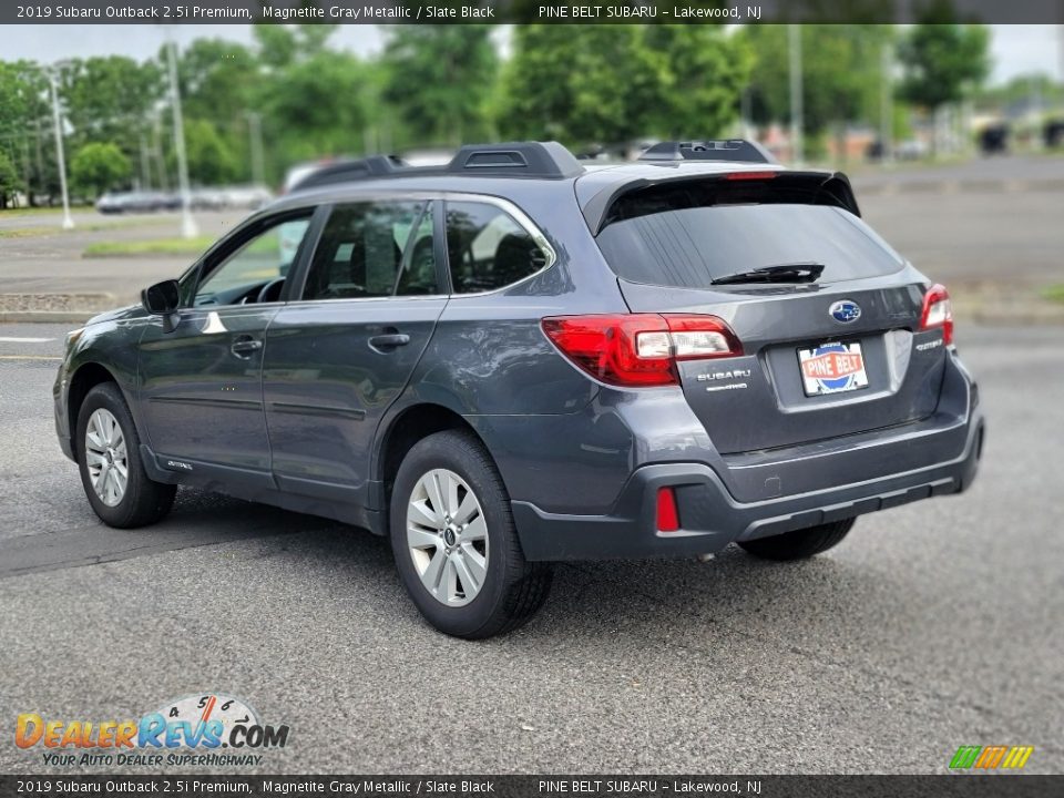 2019 Subaru Outback 2.5i Premium Magnetite Gray Metallic / Slate Black Photo #5