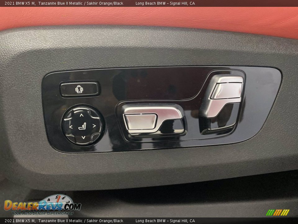 Controls of 2021 BMW X5 M  Photo #11