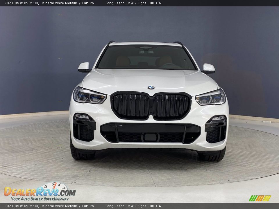 2021 BMW X5 M50i Mineral White Metallic / Tartufo Photo #2