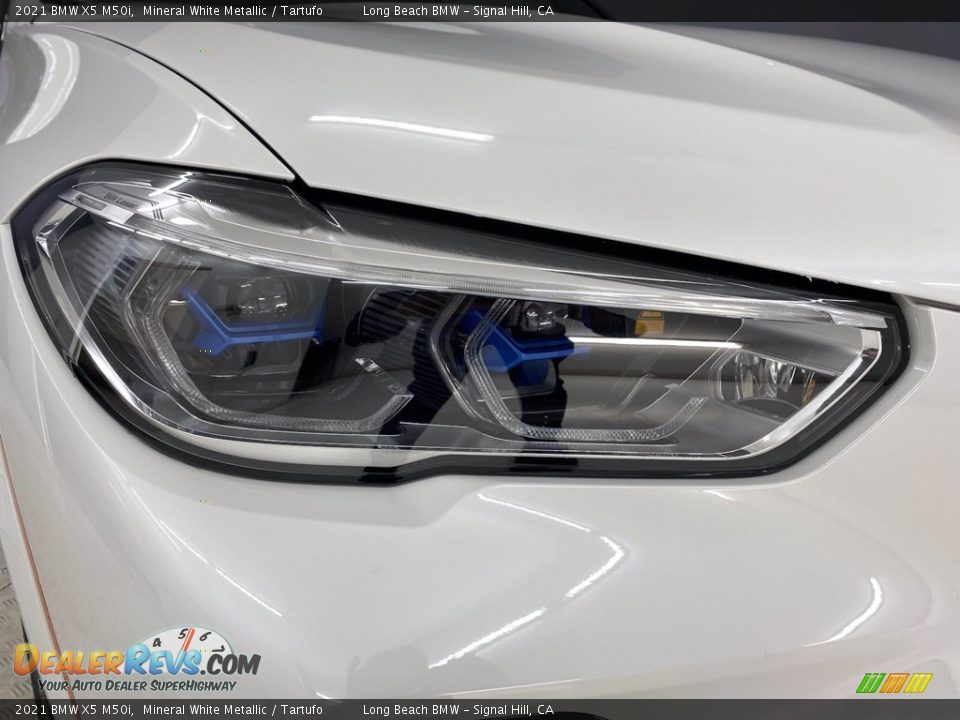 2021 BMW X5 M50i Mineral White Metallic / Tartufo Photo #4