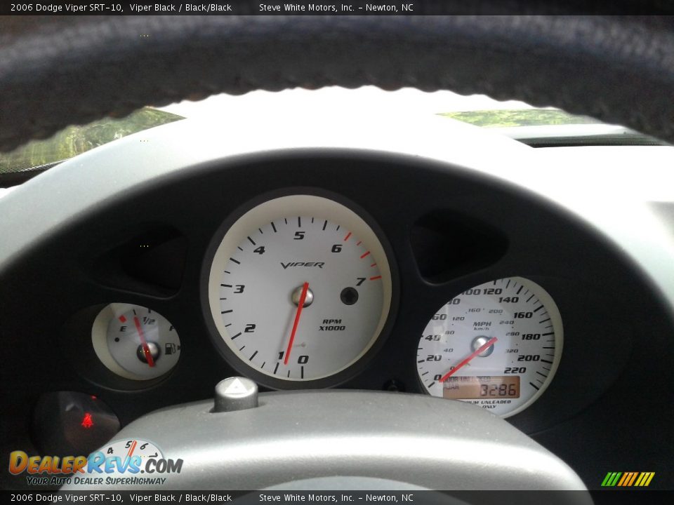 2006 Dodge Viper SRT-10 Gauges Photo #21