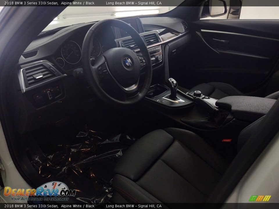 2018 BMW 3 Series 330i Sedan Alpine White / Black Photo #9