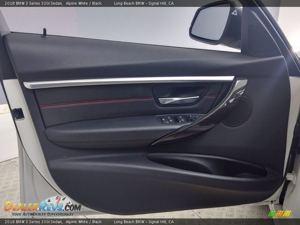 2018 BMW 3 Series 330i Sedan Alpine White / Black Photo #10
