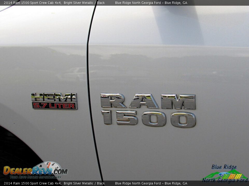 2014 Ram 1500 Sport Crew Cab 4x4 Bright Silver Metallic / Black Photo #31