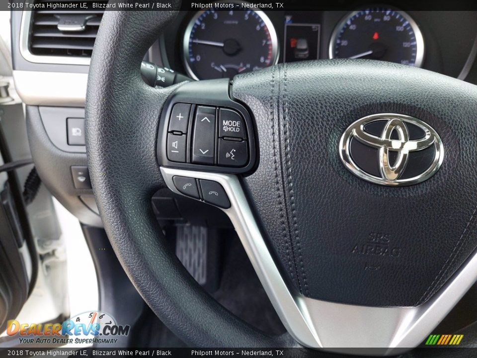 2018 Toyota Highlander LE Blizzard White Pearl / Black Photo #16