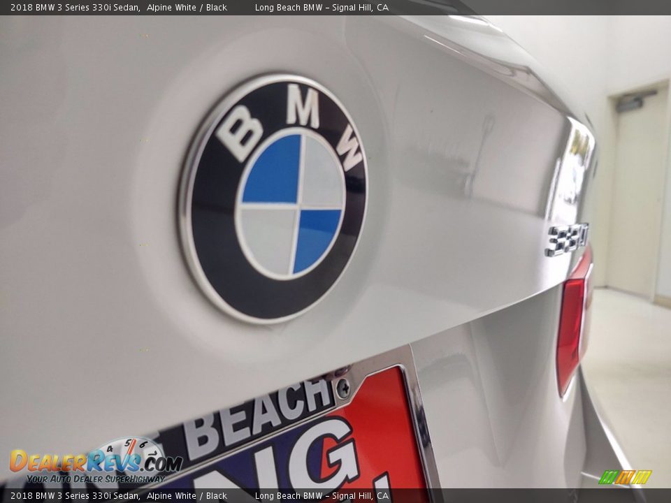 2018 BMW 3 Series 330i Sedan Alpine White / Black Photo #29
