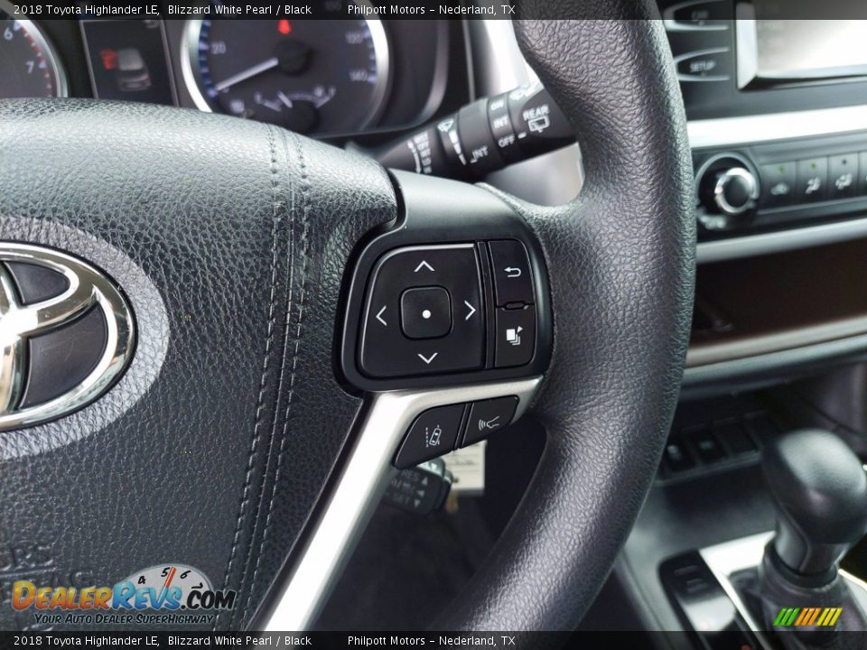 2018 Toyota Highlander LE Blizzard White Pearl / Black Photo #17