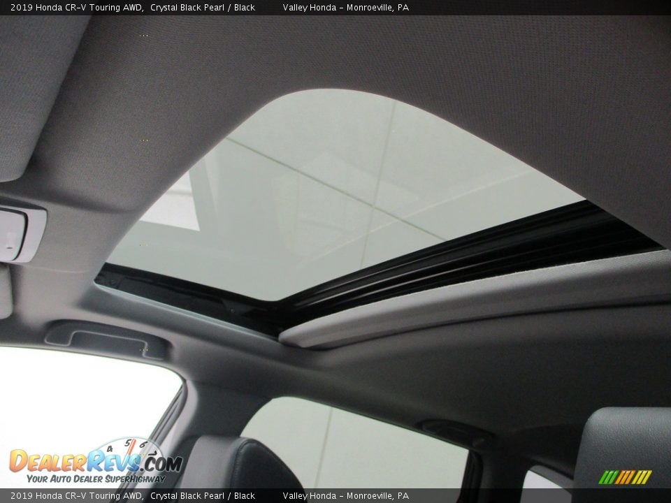 2019 Honda CR-V Touring AWD Crystal Black Pearl / Black Photo #13