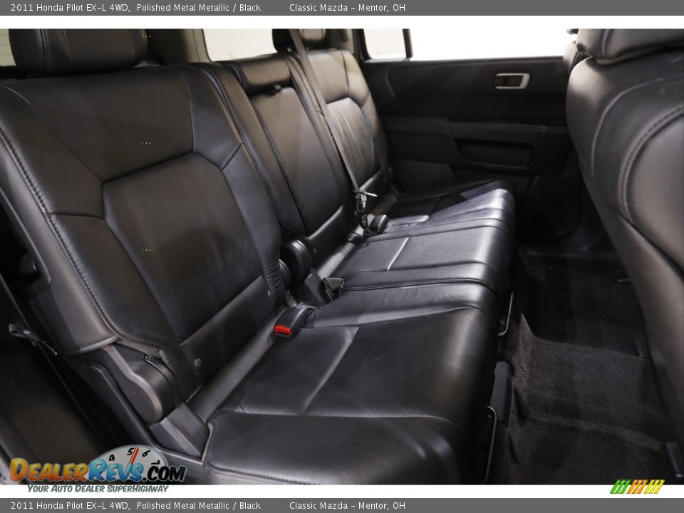 2011 Honda Pilot EX-L 4WD Polished Metal Metallic / Black Photo #13