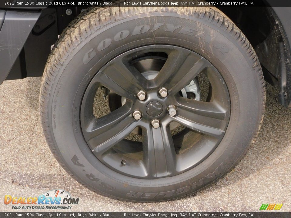 2021 Ram 1500 Classic Quad Cab 4x4 Bright White / Black Photo #10