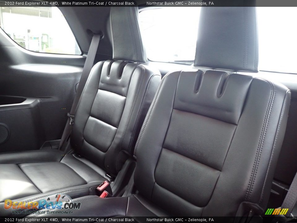2012 Ford Explorer XLT 4WD White Platinum Tri-Coat / Charcoal Black Photo #17
