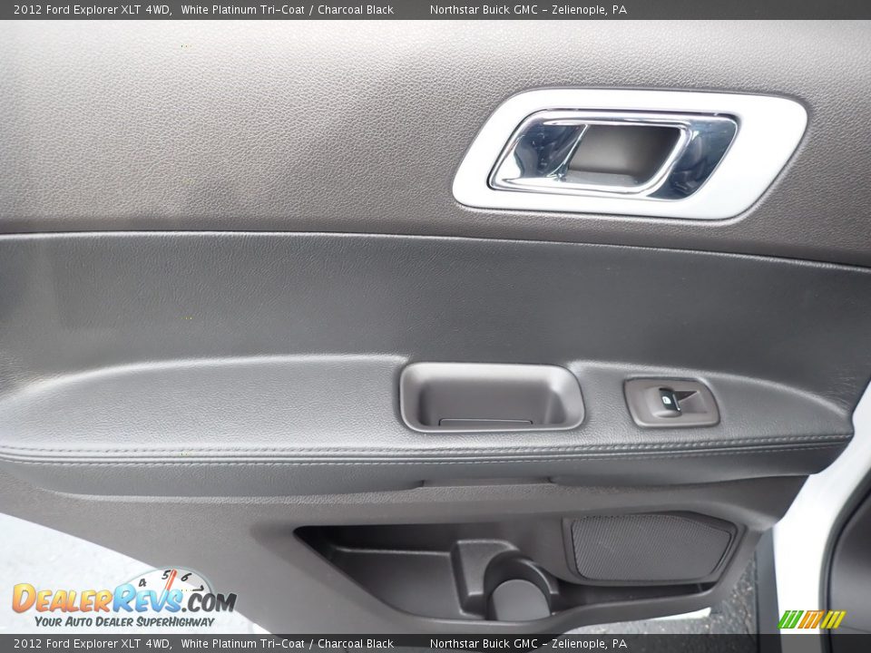 2012 Ford Explorer XLT 4WD White Platinum Tri-Coat / Charcoal Black Photo #19