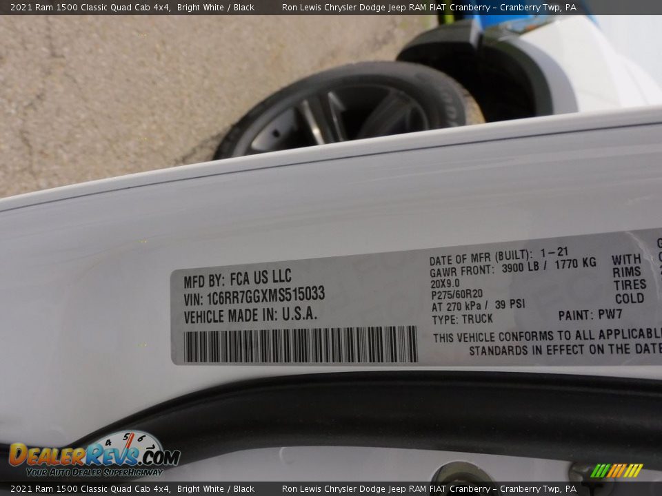 2021 Ram 1500 Classic Quad Cab 4x4 Bright White / Black Photo #20