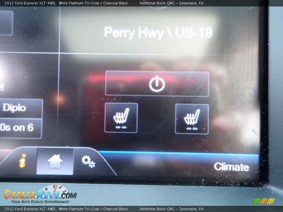 2012 Ford Explorer XLT 4WD White Platinum Tri-Coat / Charcoal Black Photo #25