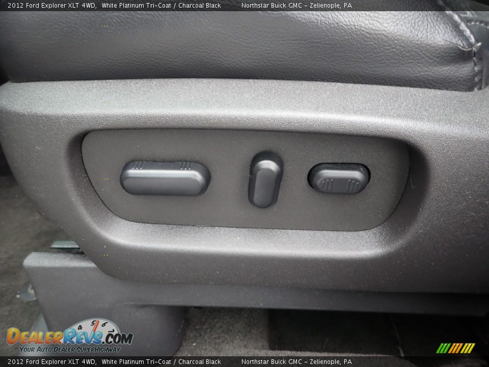 2012 Ford Explorer XLT 4WD White Platinum Tri-Coat / Charcoal Black Photo #27