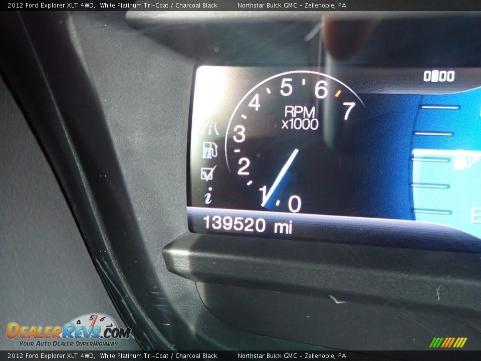 2012 Ford Explorer XLT 4WD White Platinum Tri-Coat / Charcoal Black Photo #30