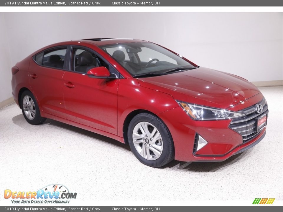 2019 Hyundai Elantra Value Edition Scarlet Red / Gray Photo #1