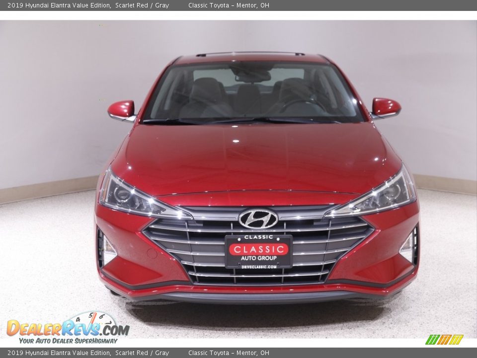 2019 Hyundai Elantra Value Edition Scarlet Red / Gray Photo #2