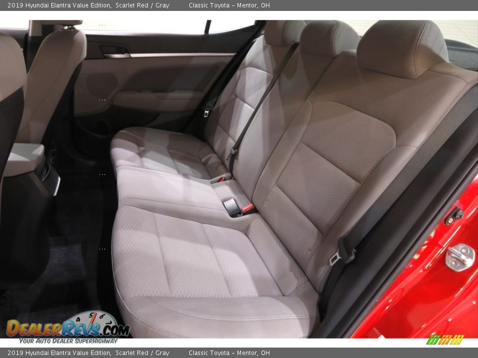 2019 Hyundai Elantra Value Edition Scarlet Red / Gray Photo #15