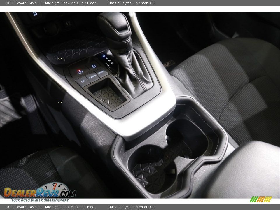 2019 Toyota RAV4 LE Midnight Black Metallic / Black Photo #12