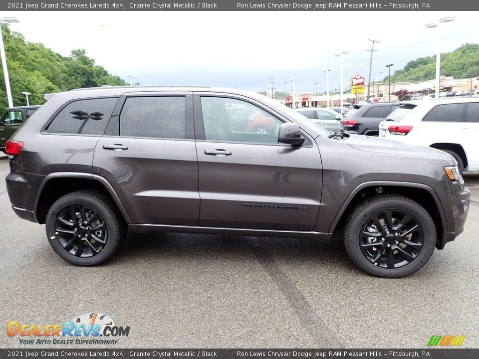 2021 Jeep Grand Cherokee Laredo 4x4 Granite Crystal Metallic / Black Photo #7