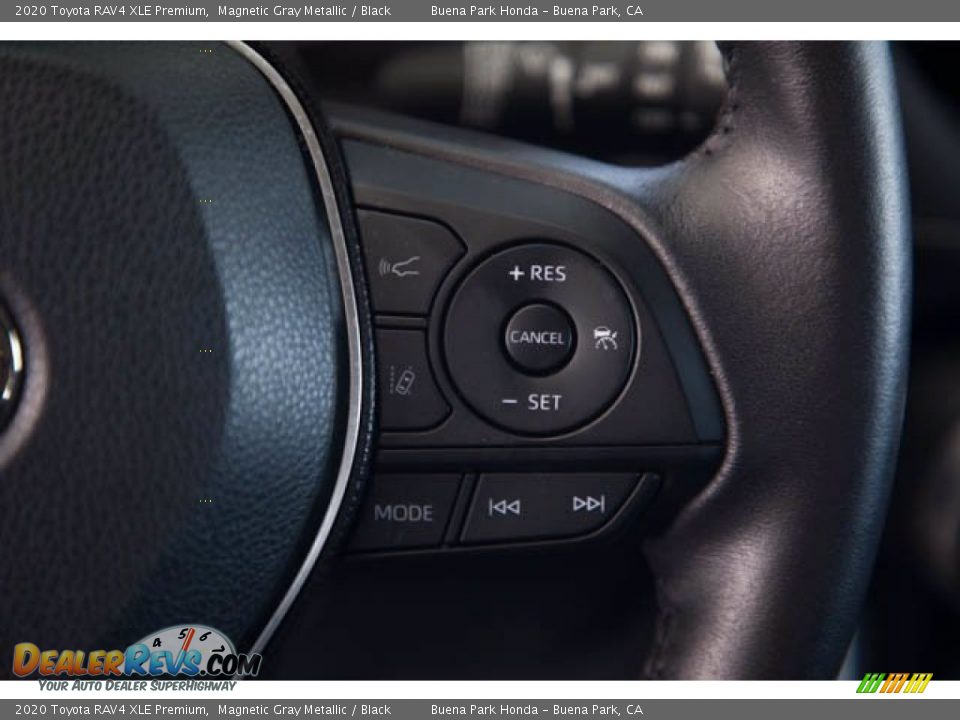 2020 Toyota RAV4 XLE Premium Magnetic Gray Metallic / Black Photo #15