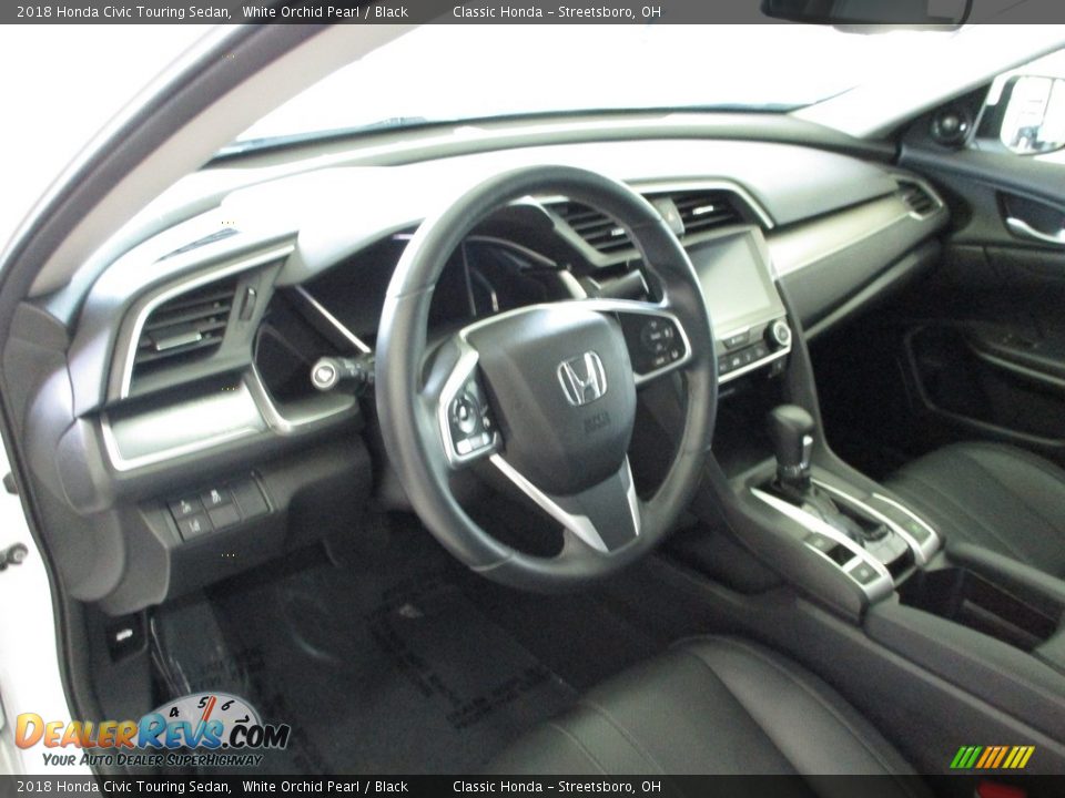 2018 Honda Civic Touring Sedan White Orchid Pearl / Black Photo #27